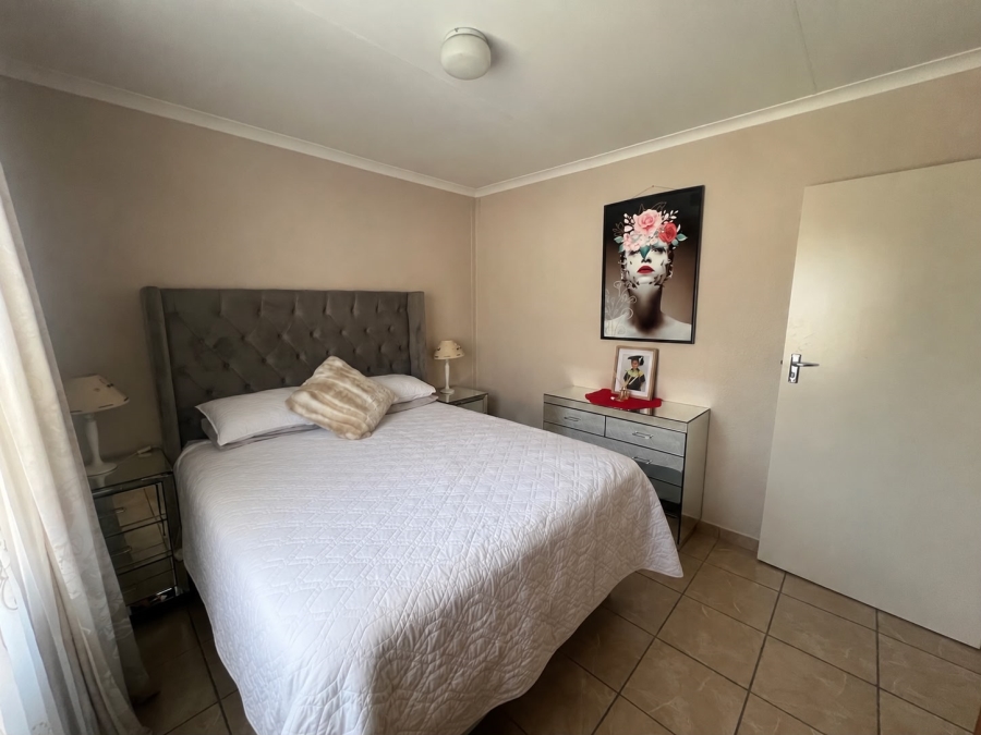 3 Bedroom Property for Sale in Waterkloof Hill Estate North West